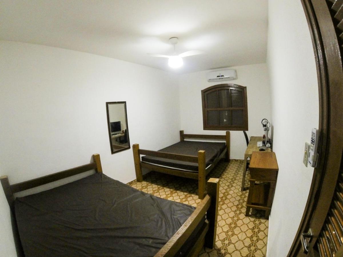 Casa Aconchegante A 200 Mts Da Praia Da Maranduba Ubatuba Eksteriør billede