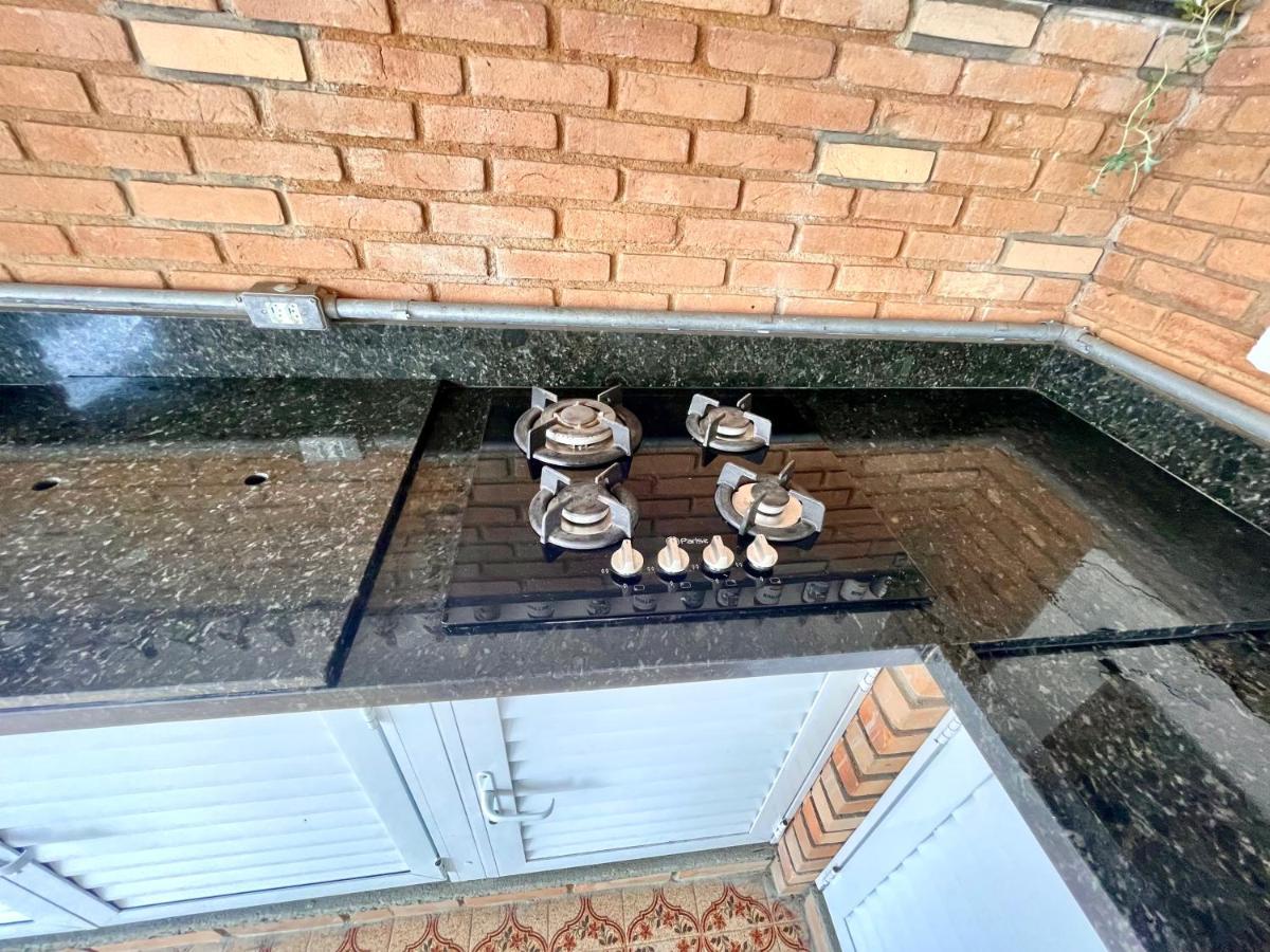 Casa Aconchegante A 200 Mts Da Praia Da Maranduba Ubatuba Eksteriør billede